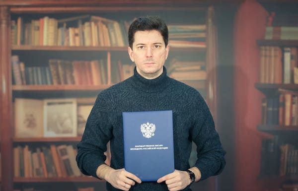 Денис Безносов