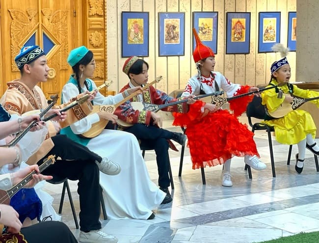День Казахстана в РГДБ