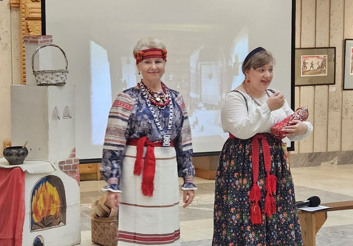 День фольклора в РГДБ