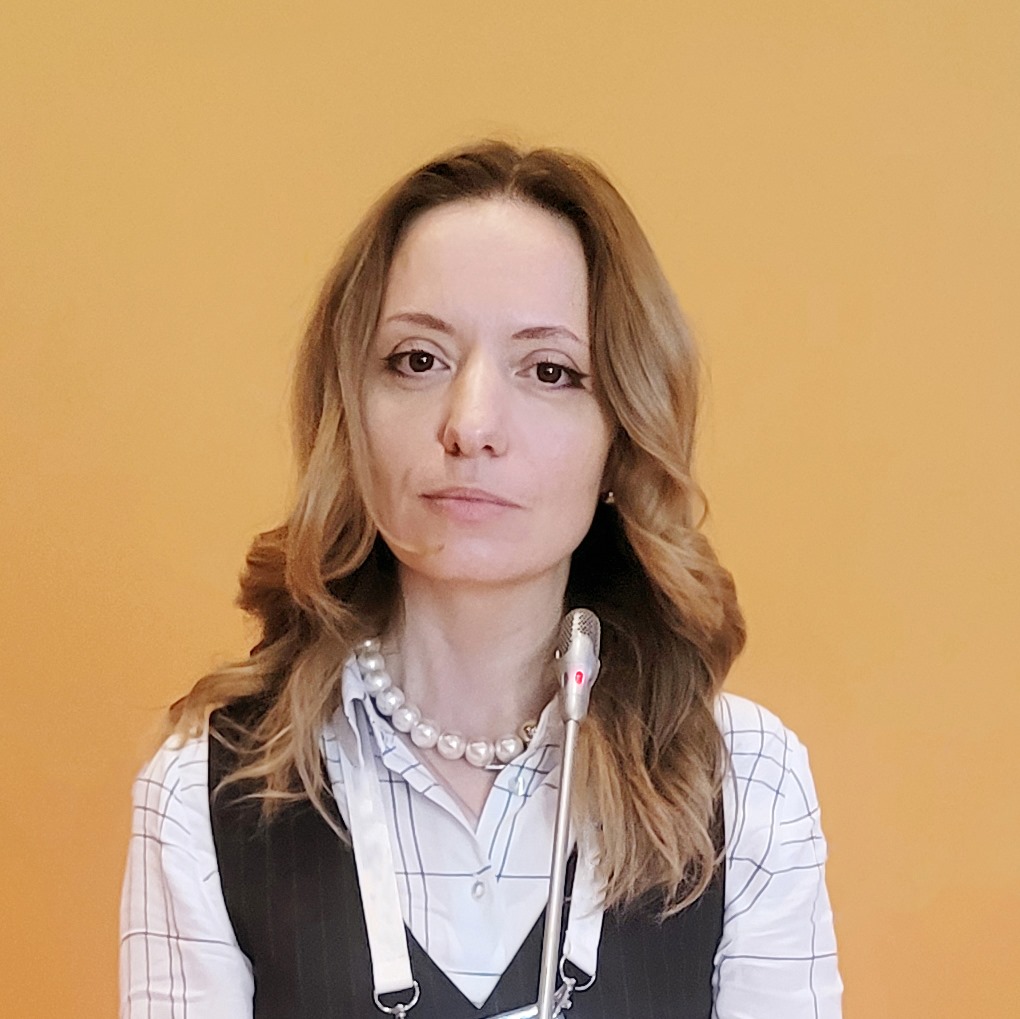 Анна Мостовая