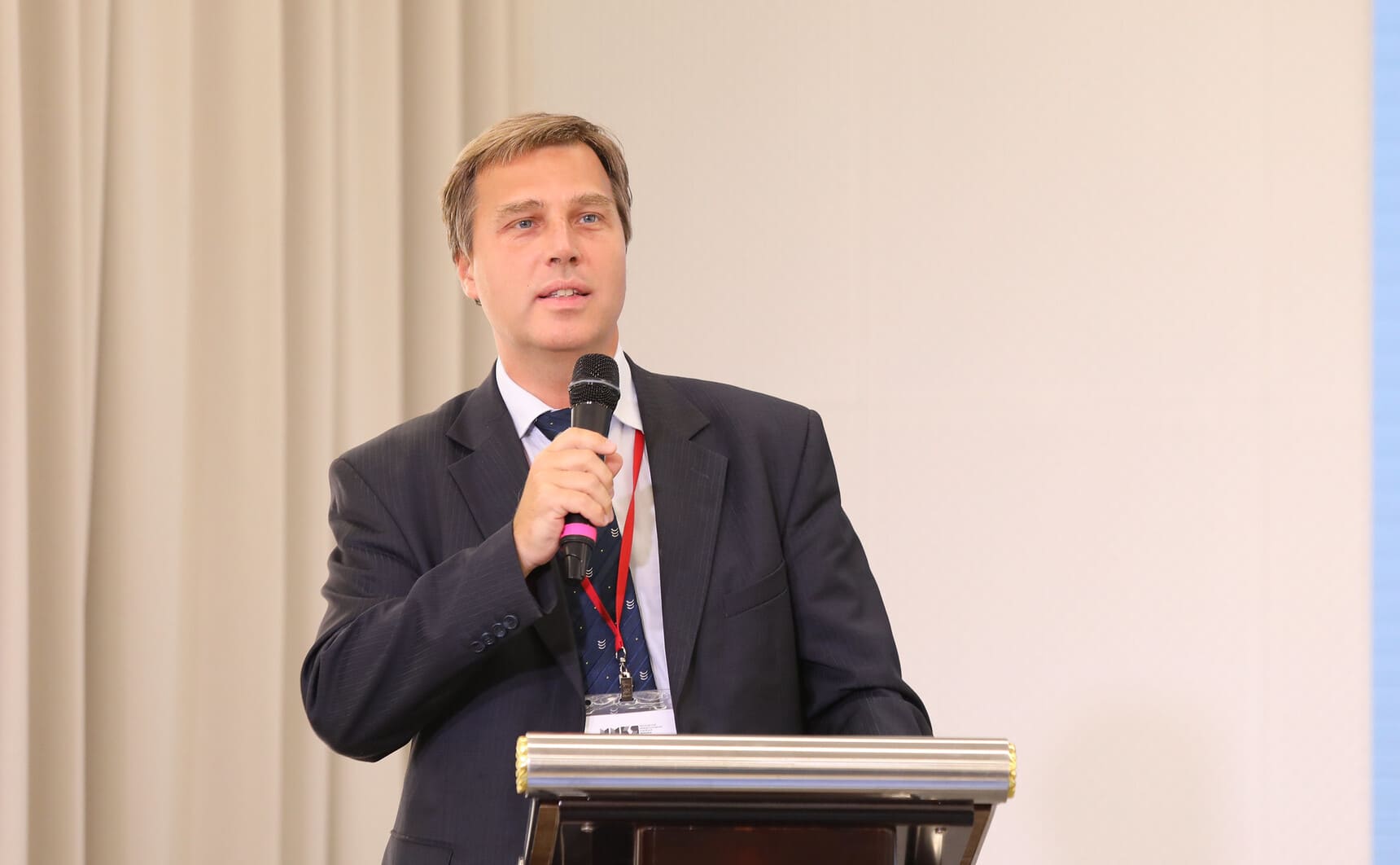 Александр Воропаев
