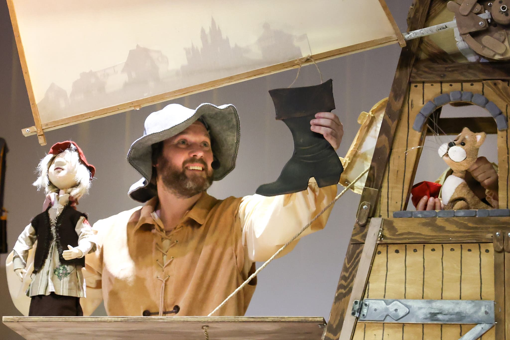 Cпектакль «Кот в сапогах» от Московского ЛисаПарка