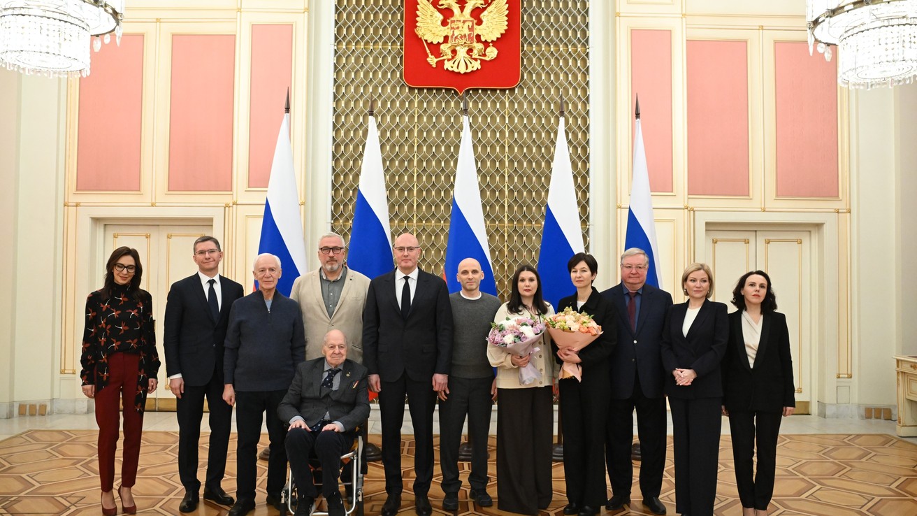 Лауреаты премии Правительства РФ в области детской и подростковой литературы