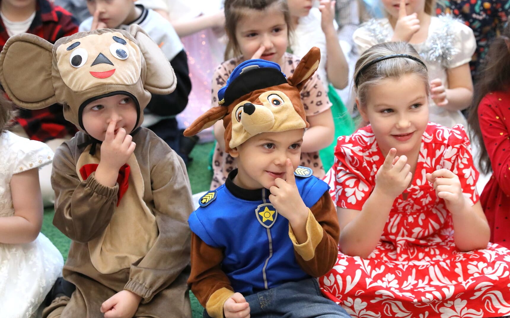 Новогодний фестиваль в РГДБ