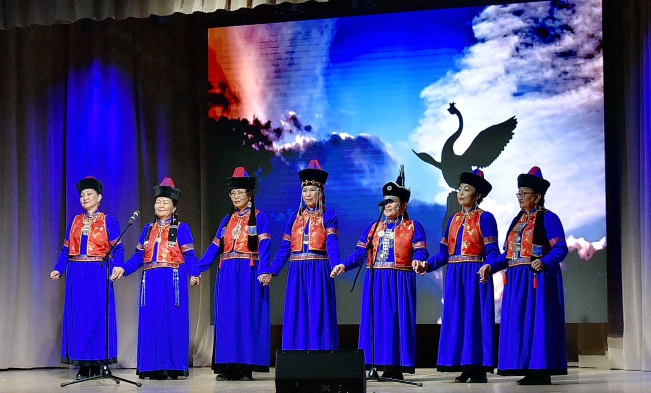 Степные голоса. Сказки и песни Бурятии