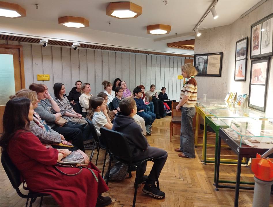 Выставка «Земля Санникова. 100 лет и далее». Продолжение экскурсий