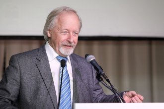 Михаил Афанасьев