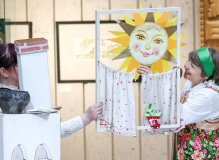 Семейный фольклорный фестиваль «Широкая Масленица» в РГДБ