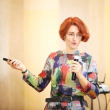 Анна Титова