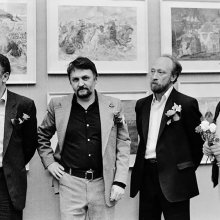 «Четыре мушкетёра» на открытии своей выставки, 1982 год. Фото Игоря Пальмина