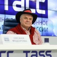 Композитор Григорий Гладков