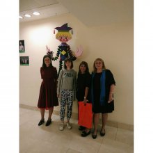 Элена Пазоли в департаменте детской литературы российского издательства АСТ – «Планета детства»