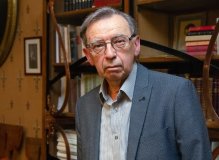 Александр Лазарев