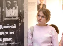 Выставка братьев Алимовых «Двойной портрет в раме»