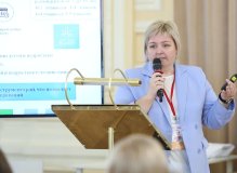 Елена Колосова