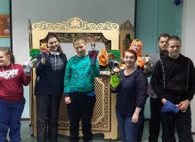 «Кукольный театр «Откуда у ежа иголки». Центральная детская библиотека, ХМАО - Югра, г. Сургут