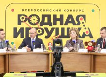 Максим Древаль, Сергей Кириенко, Елена Ямпольская, Артур Орлов