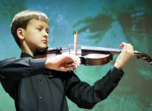 Александр Колесников