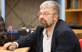 Максим Амелин