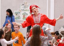Семейный фольклорный фестиваль «Широкая Масленица» в РГДБ