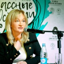 Заслуженная артистка РФ Анна Якунина