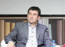 Александр Карауш