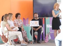 Презентация книжной серии «Радуга-Дуга»